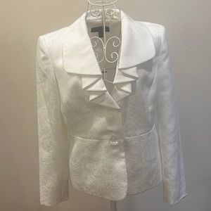 A white formal blazer from Collection by leSuit